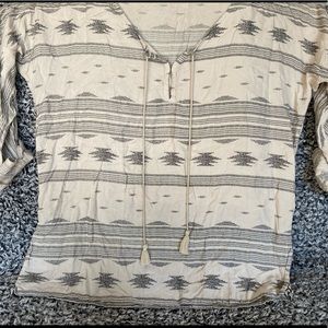 Long sleeve Aztec shirt